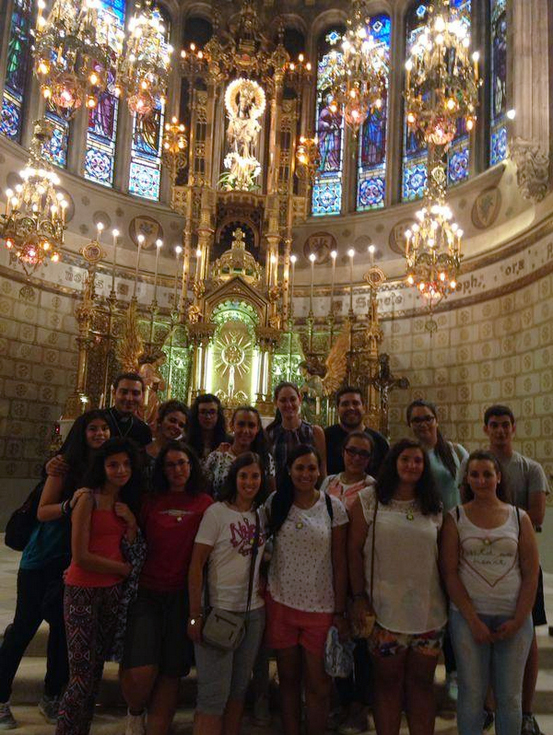 Altar de San José de la Montaña en Barcelona. Diseñado por el Arquitecto Berenguer y construido por los constructores Barba.