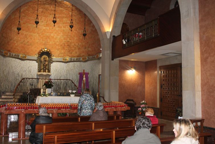 silencio en la capilla de San José