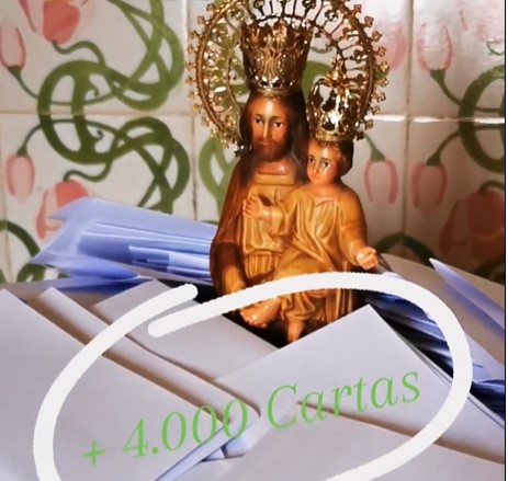 4000 cartas recibió San José el día de su Solemnidad y las hemos expuesto junto a una imagen del santo