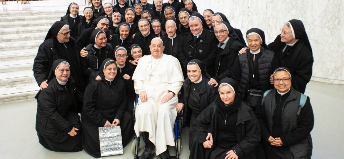 Madres de Desamparados y San José de la Montaña junto al papa Francisco